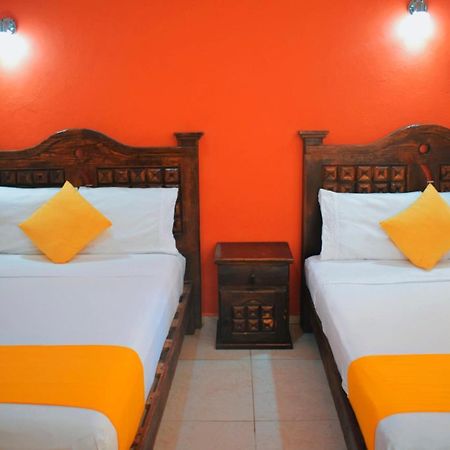 Hotel Casa Rico วัลลาโดลิด ภายนอก รูปภาพ