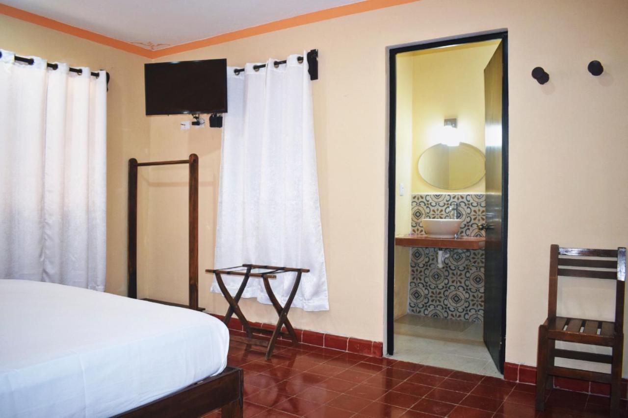 Hotel Casa Rico วัลลาโดลิด ภายนอก รูปภาพ