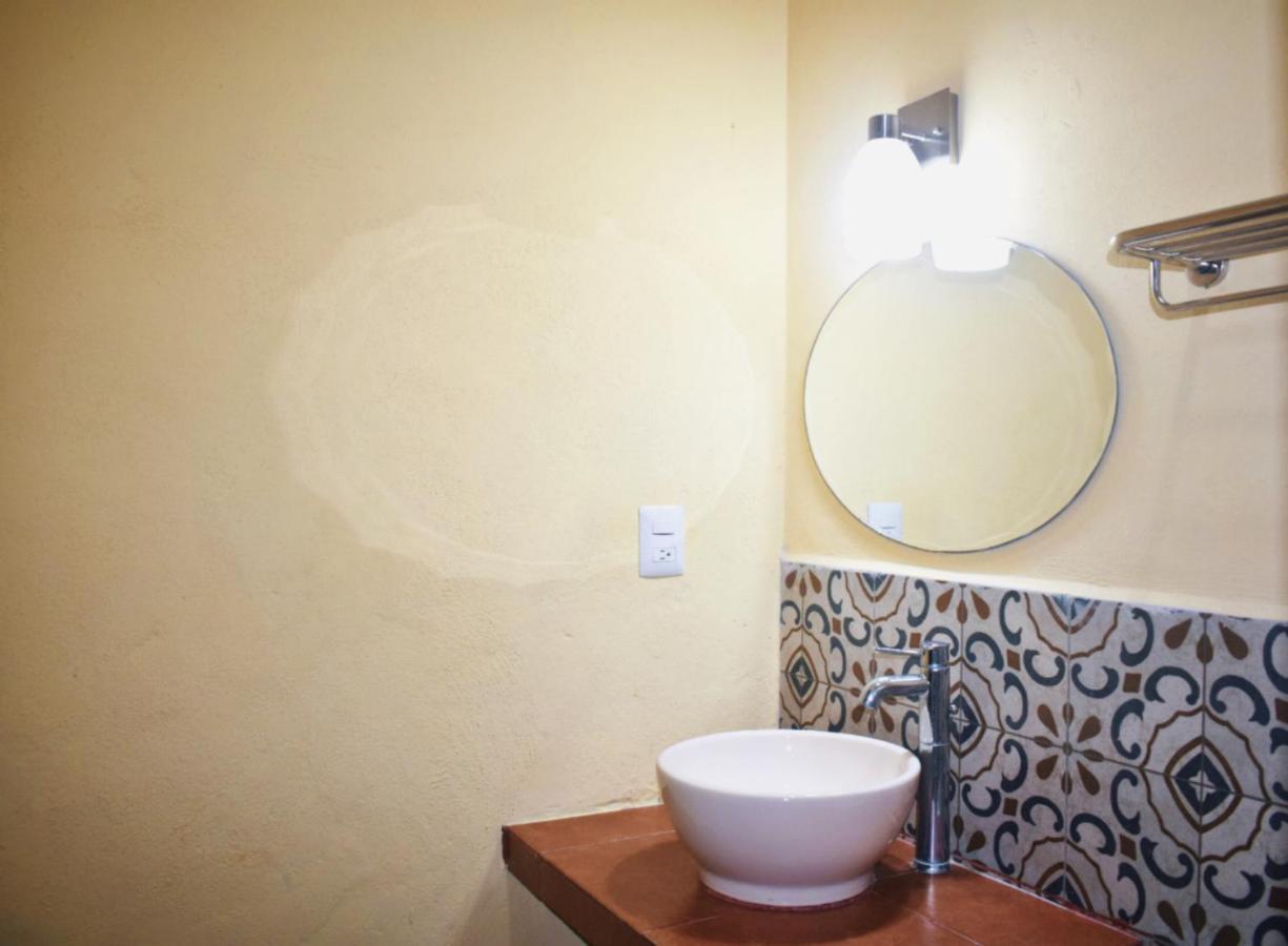 Hotel Casa Rico วัลลาโดลิด ภายนอก รูปภาพ