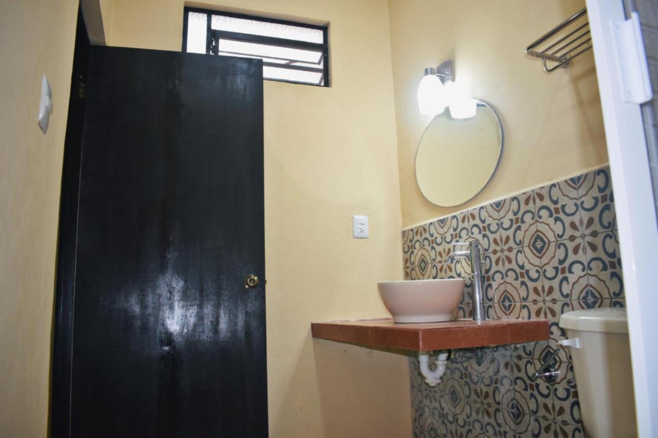 Hotel Casa Rico วัลลาโดลิด ภายนอก รูปภาพ