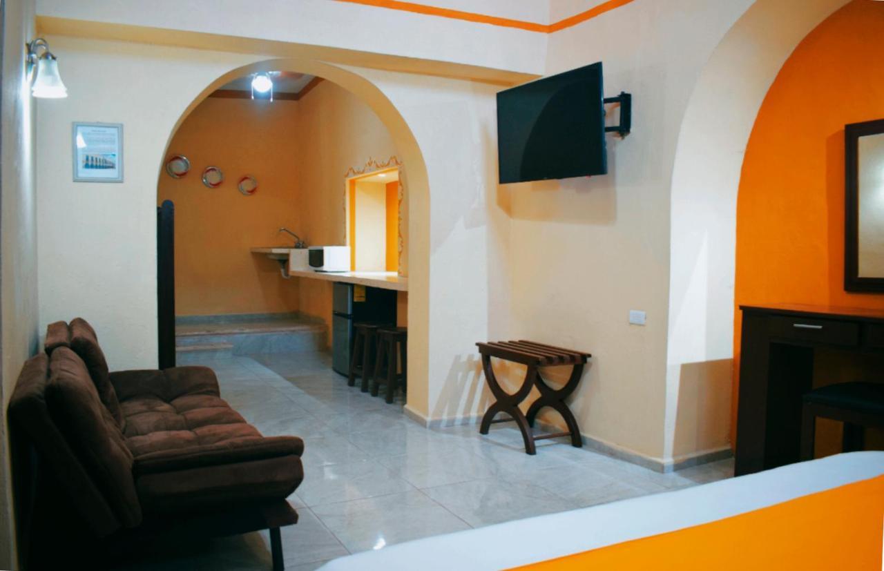 Hotel Casa Rico วัลลาโดลิด ภายนอก รูปภาพ