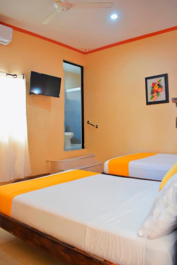 Hotel Casa Rico วัลลาโดลิด ภายนอก รูปภาพ